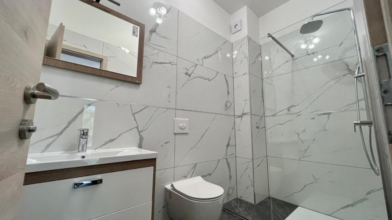 Panorama Rooms โบเว็ก ภายนอก รูปภาพ